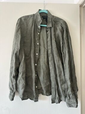 Banana Republic Men's Olive Linen Shirt Shirt